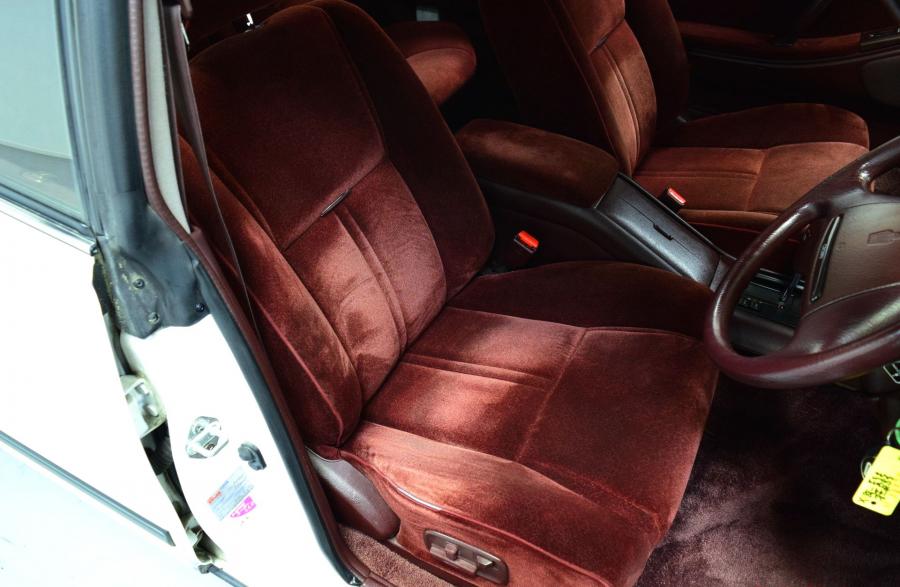 Интерьер Toyota Crown Royal Saloon Super Charger Hardtop (MS137) 1991 года  (фото 73 из 98)